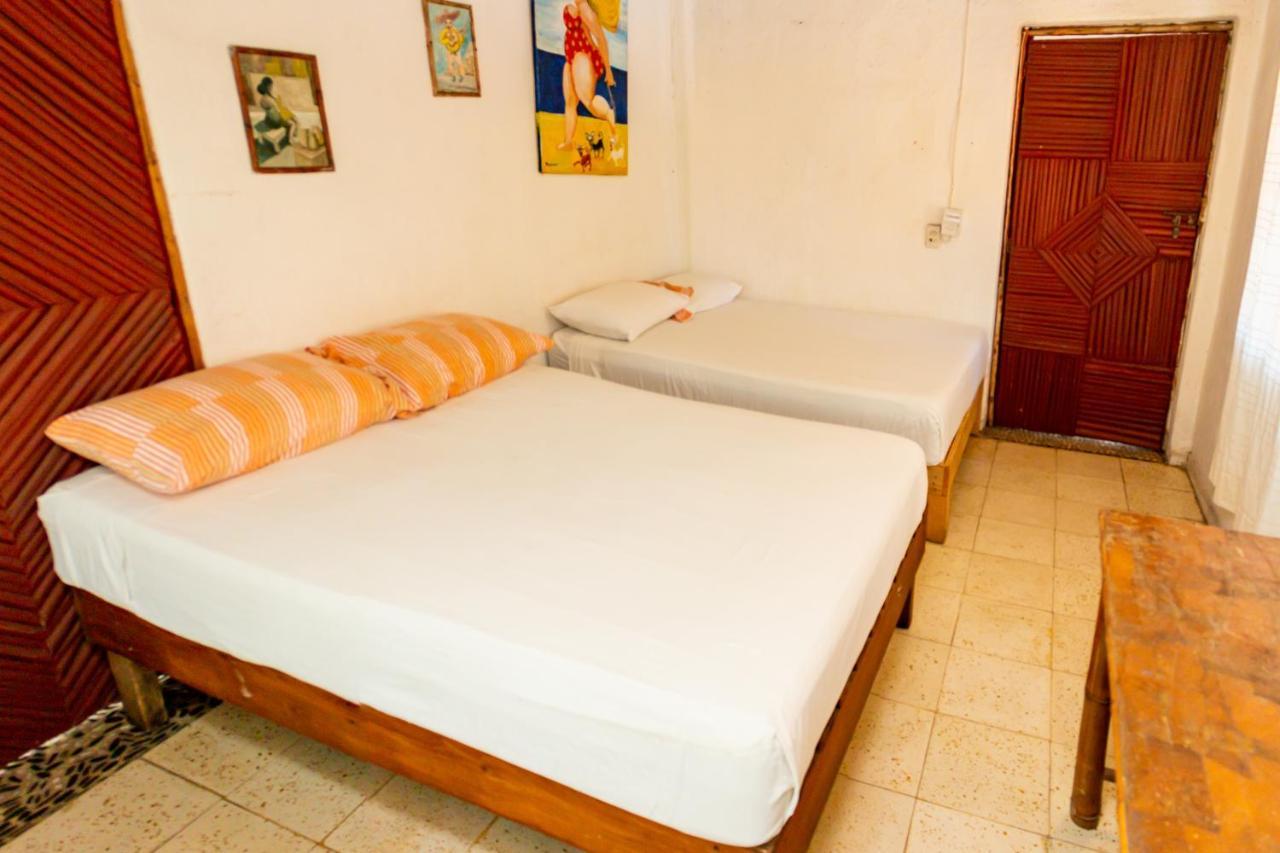 Casa Mexica Bungalows Zihuatanejo Exterior photo