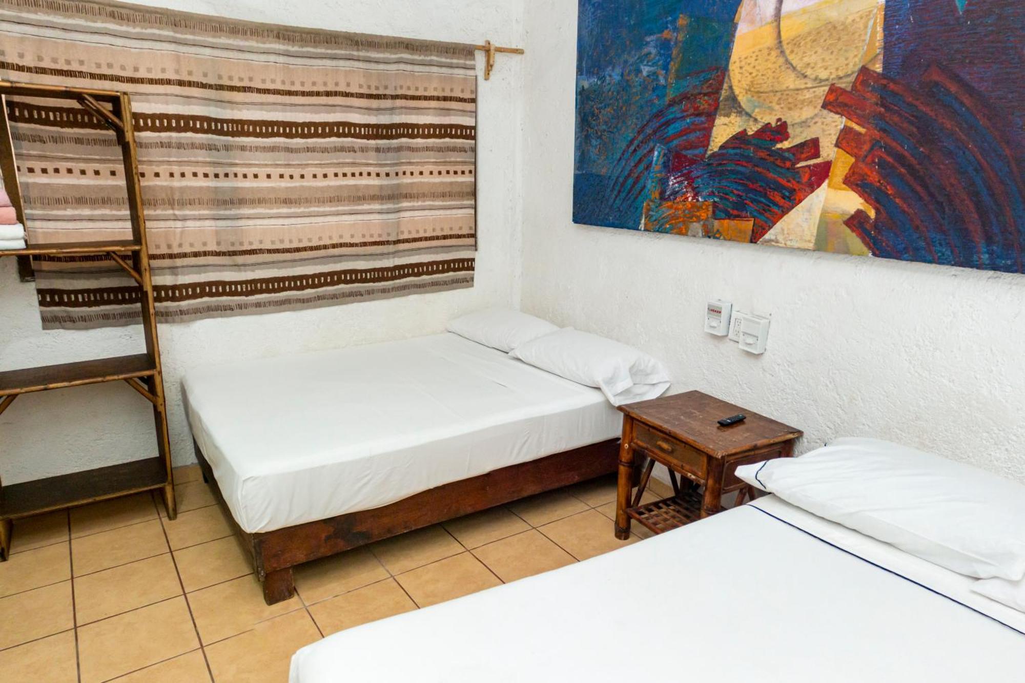 Casa Mexica Bungalows Zihuatanejo Exterior photo