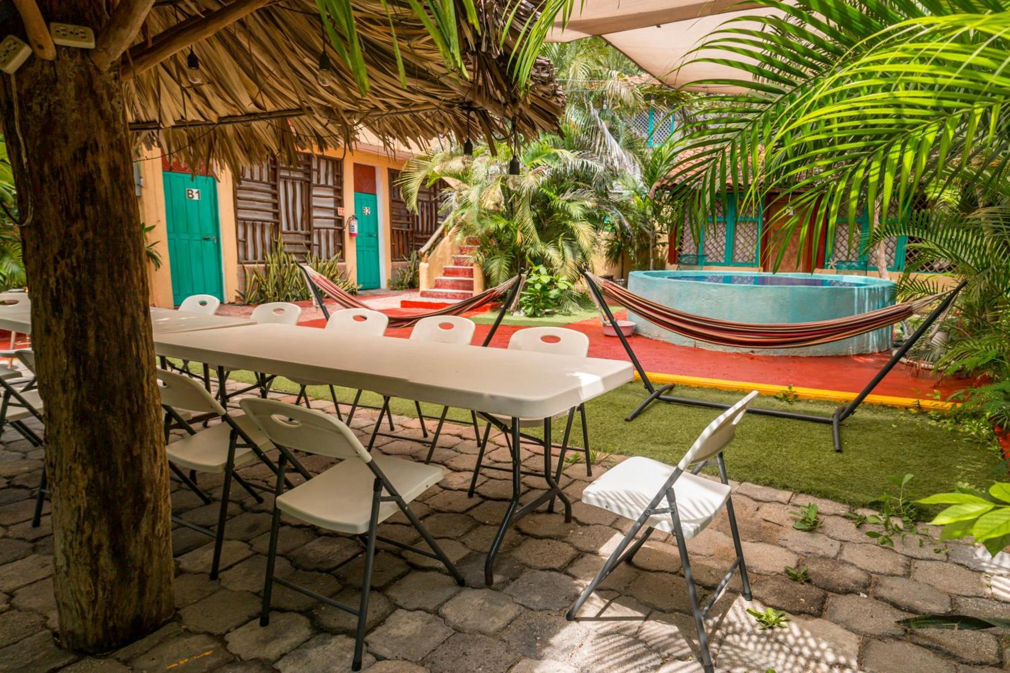 Casa Mexica Bungalows Zihuatanejo Exterior photo