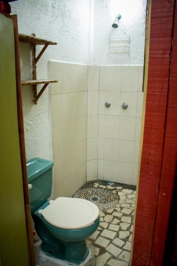 Casa Mexica Bungalows Zihuatanejo Exterior photo